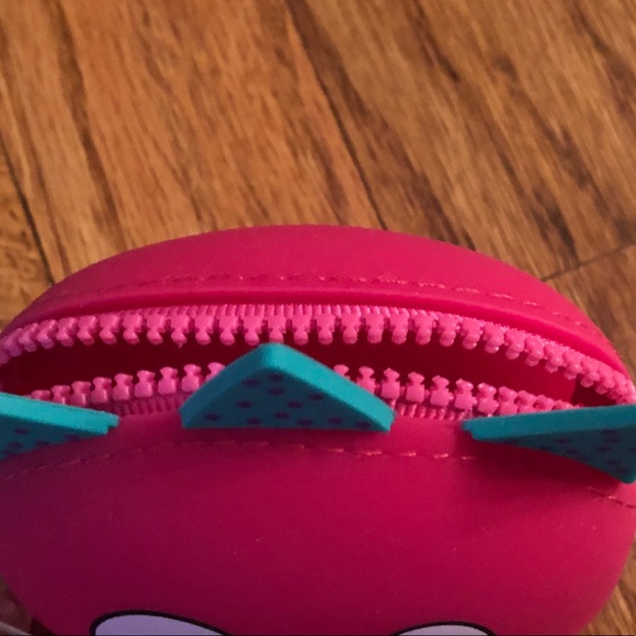 🌟Punch Pink Monster Coin Purse - Picture 6 of 8